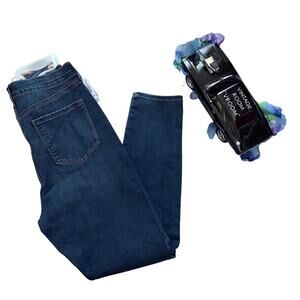 Regeneration Celebrity Pink NWT Conscious Curvy Skinny Jeans Juniors/Women 15/32